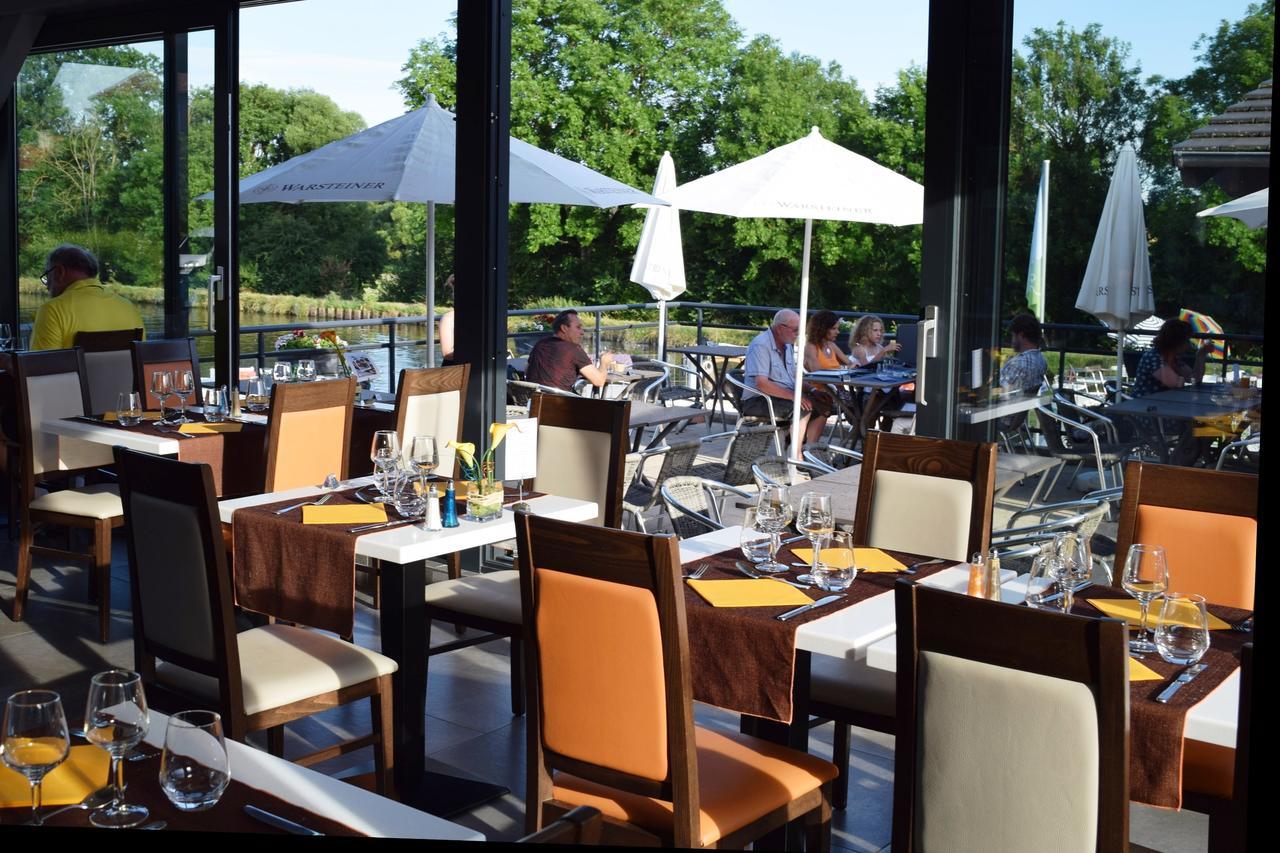 Вілла Domaine Du Port Sainte Marie Maizieres-les-Vic Екстер'єр фото